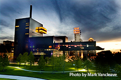 IWAC 2014 - Guthrie at dusk photo by Mark Vancleave